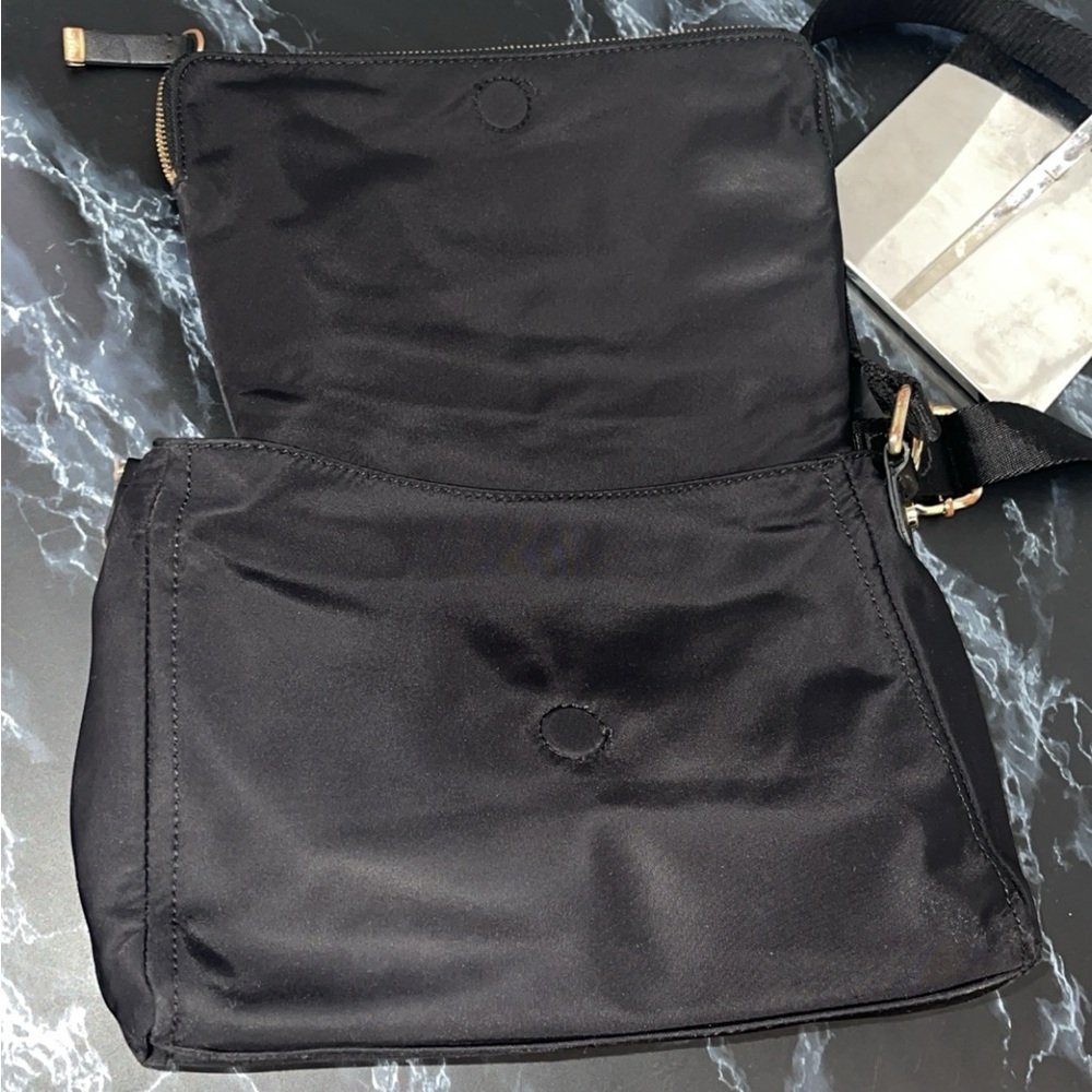 CALVIN KLEIN Handbag Black Nylon Crossbody Calvin Klein Print on Strap AUTHENTIC - Picture 13 of 16